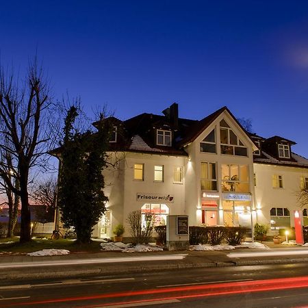 Landhaus Ambiente Hotel Munich Exterior photo